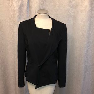 Gorgeous women’s Cache’ Blazer